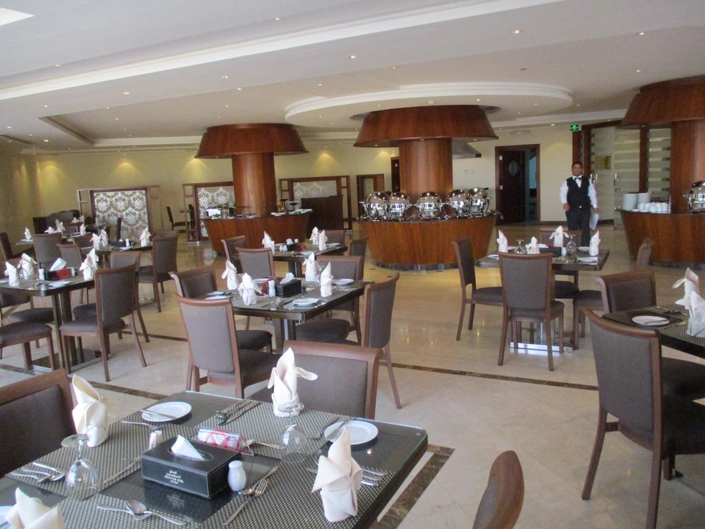 Executives - Azizia Hotel 3*